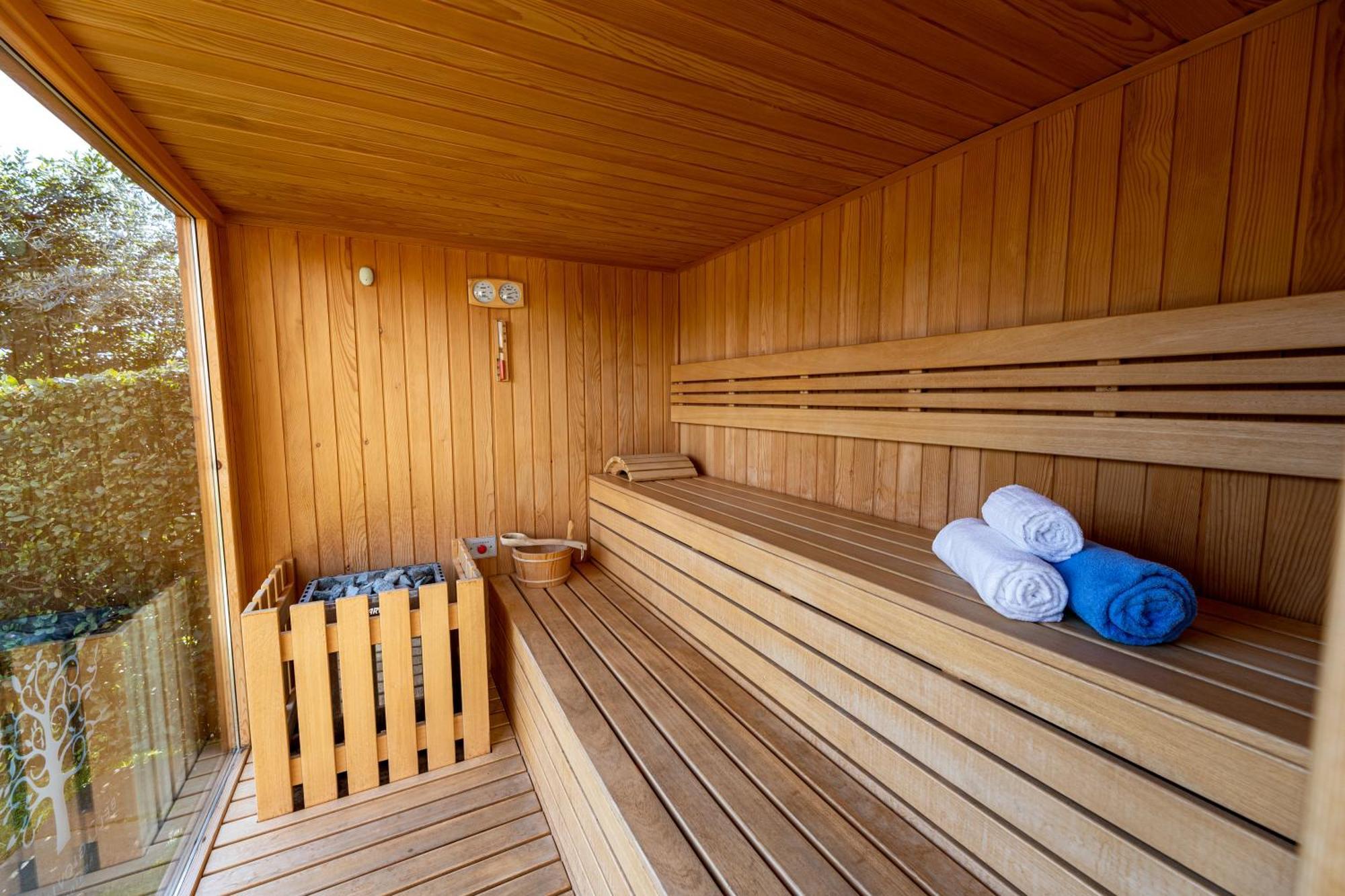 Bellagio Village- 4 Apartments By The Lake - Seasonal Warm Pool And Sauna Oliveto Lario Kültér fotó