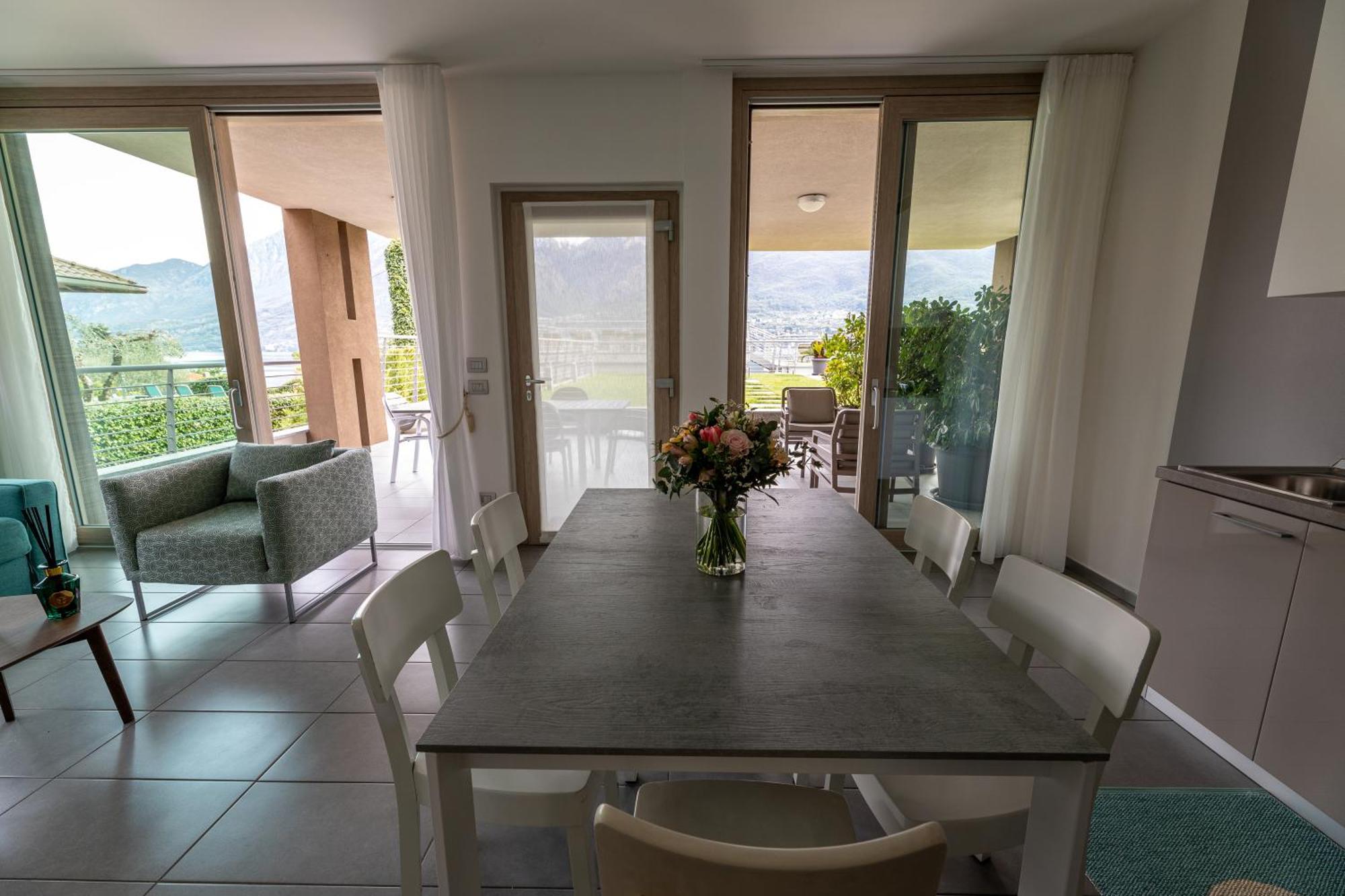 Bellagio Village- 4 Apartments By The Lake - Seasonal Warm Pool And Sauna Oliveto Lario Kültér fotó